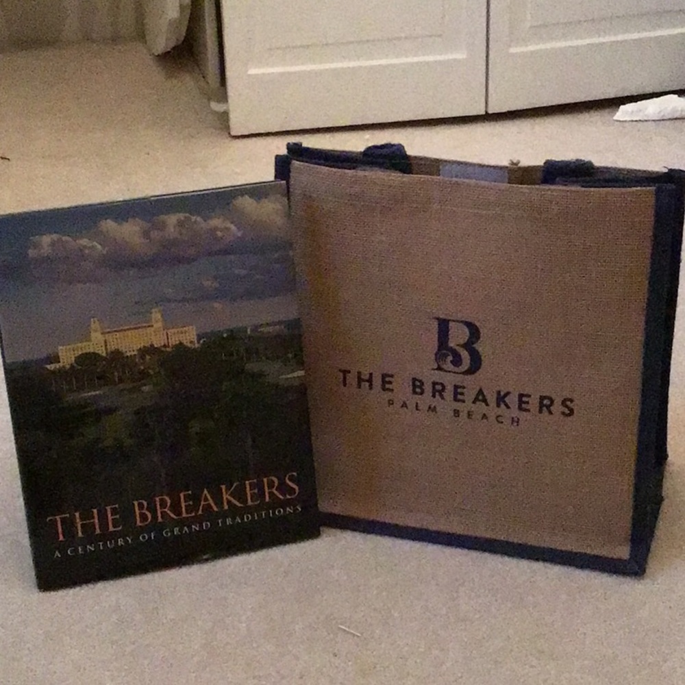 Palm Beach, The Breakers. Book and natural fiber bag.